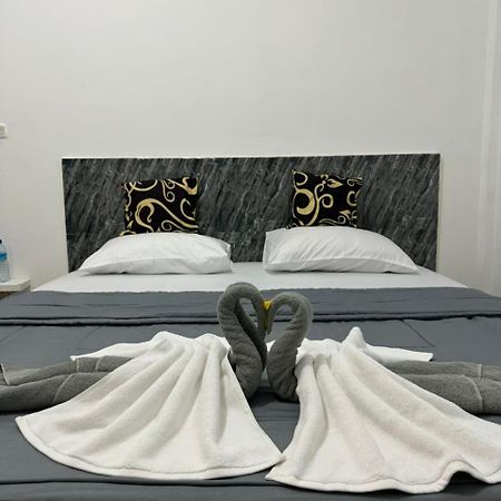 Black Sweet Homestay Dua Gili Air Exteriér fotografie