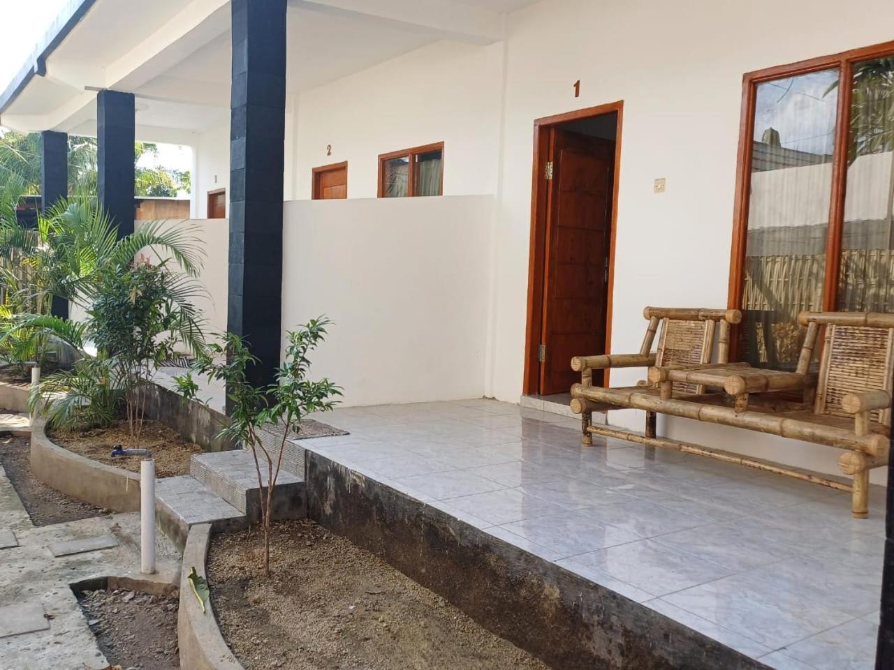 Black Sweet Homestay Dua Gili Air Exteriér fotografie